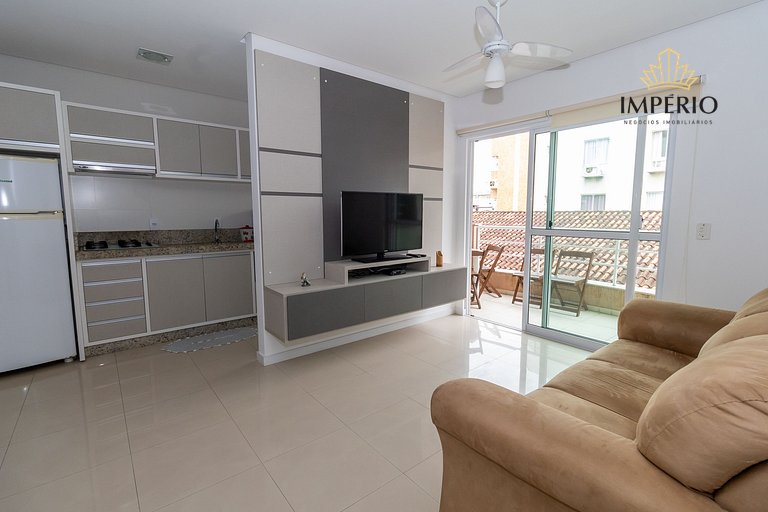 449 - Lindo Apartamento de 3 dormitórios á 100m da praia de