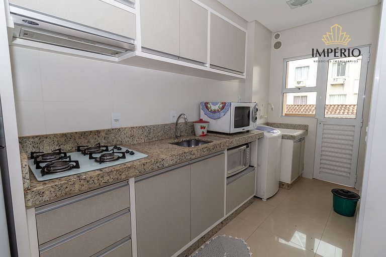 449 - Lindo Apartamento de 3 dormitórios á 100m da praia de