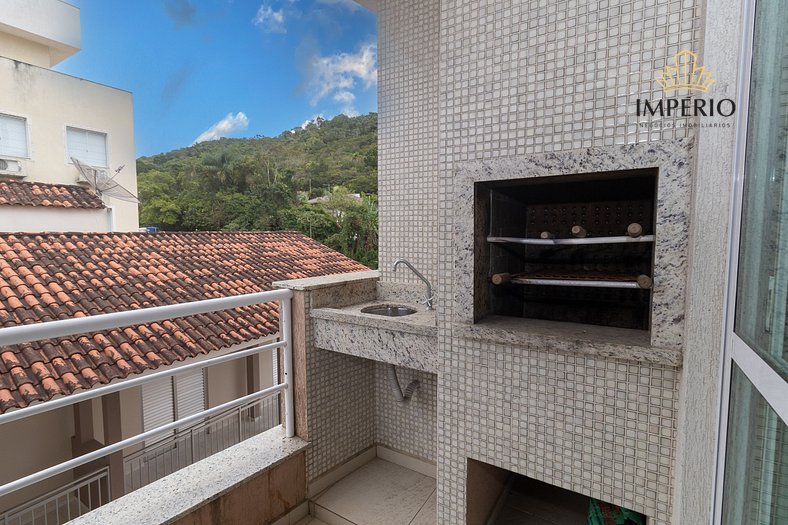 449 - Lindo Apartamento de 3 dormitórios á 100m da praia de