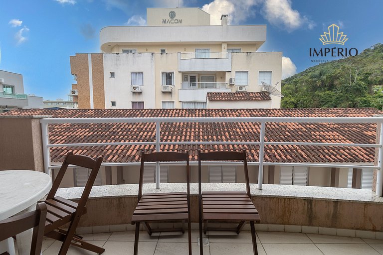 449 - Lindo Apartamento de 3 dormitórios á 100m da praia de