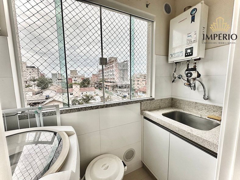 470 - Lindo apartamento na praia de Bombas