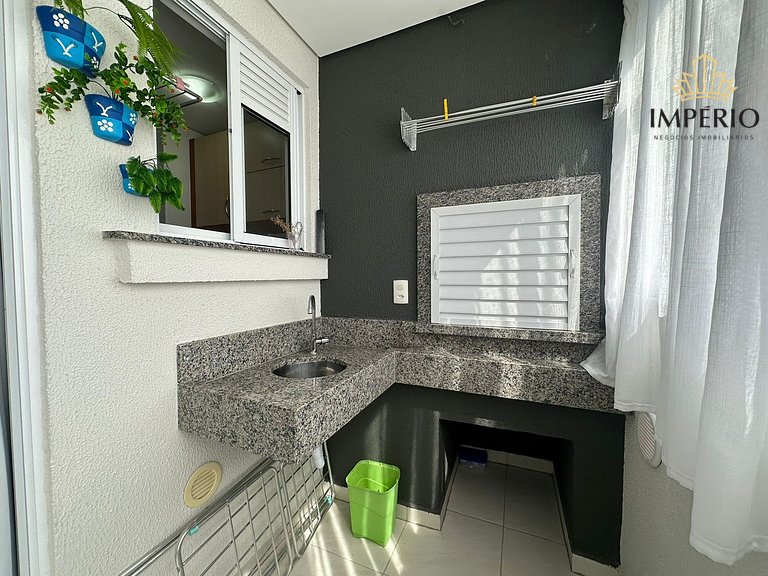 539 - Apartamento 2 dormitórios na praia de Bombas